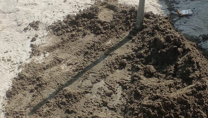 Pembangunan Infrastruktur Jalan dan Parit Pasangan di Simpang Nagojor ke Bah Jambi diduga Ajang Korupsi