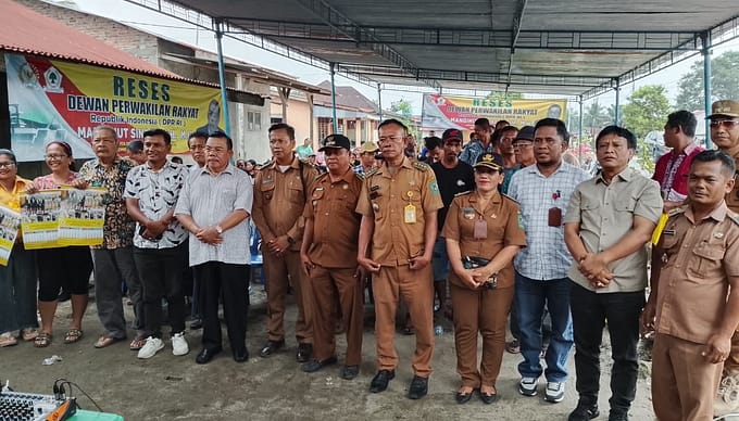Anggota DPR- RI Mangihut Sinaga, MH Reses Di Hutabayu raja